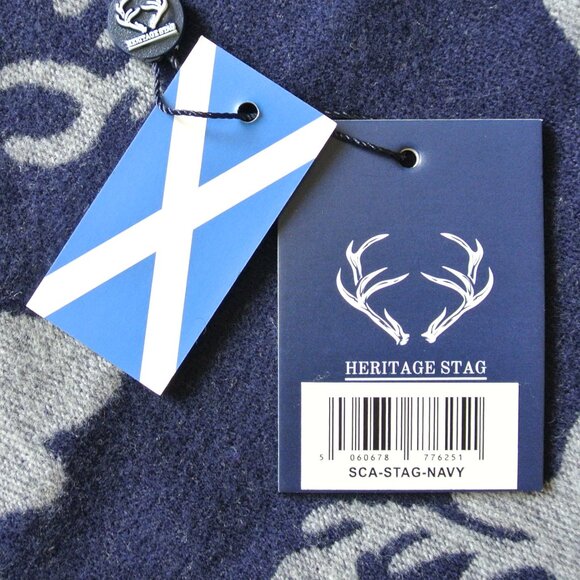 Supersoft Stag Scarf Scottish Soft Touch Reversible Shawl with Short fringe-Navy - Picture 5 of 7